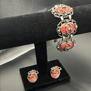 Vintage coral toned lucite Victorian Regency bracelet + earrings set